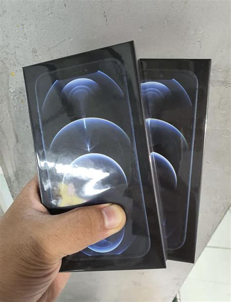 C.Online iPhone installment and paluwagan .